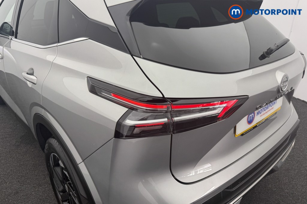 Nissan Qashqai N-Connecta Automatic Petrol SUV - Stock Number (1567425) - 22nd supplementary image