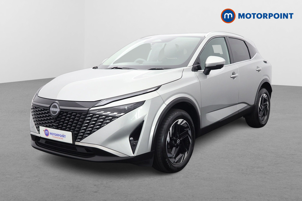 Nissan Qashqai N-Connecta Automatic Petrol SUV - Stock Number (1567425) - Passenger side front corner