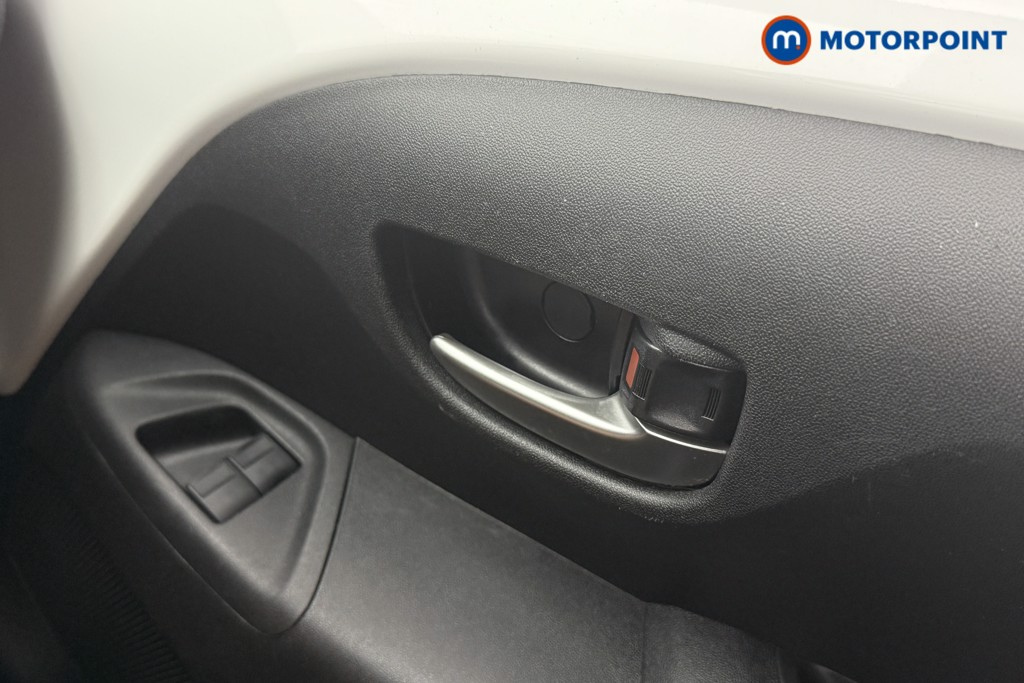 Toyota Aygo X-Trend Manual Petrol Hatchback - Stock Number (1567489) - 10th supplementary image
