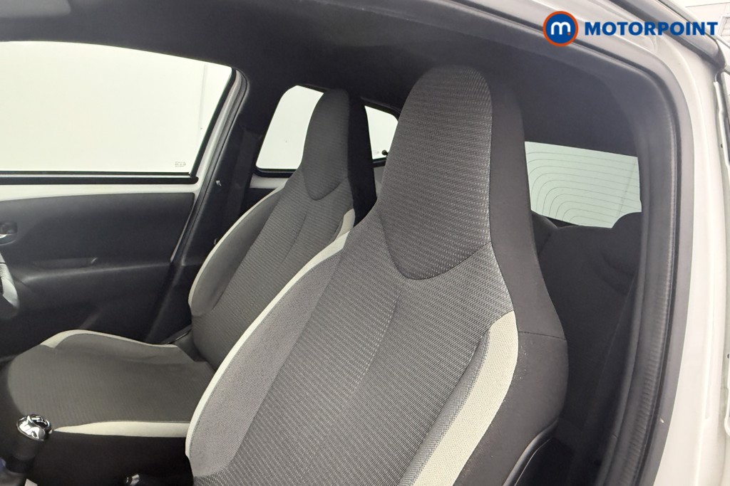 Toyota Aygo X-Trend Manual Petrol Hatchback - Stock Number (1567489) - 16th supplementary image