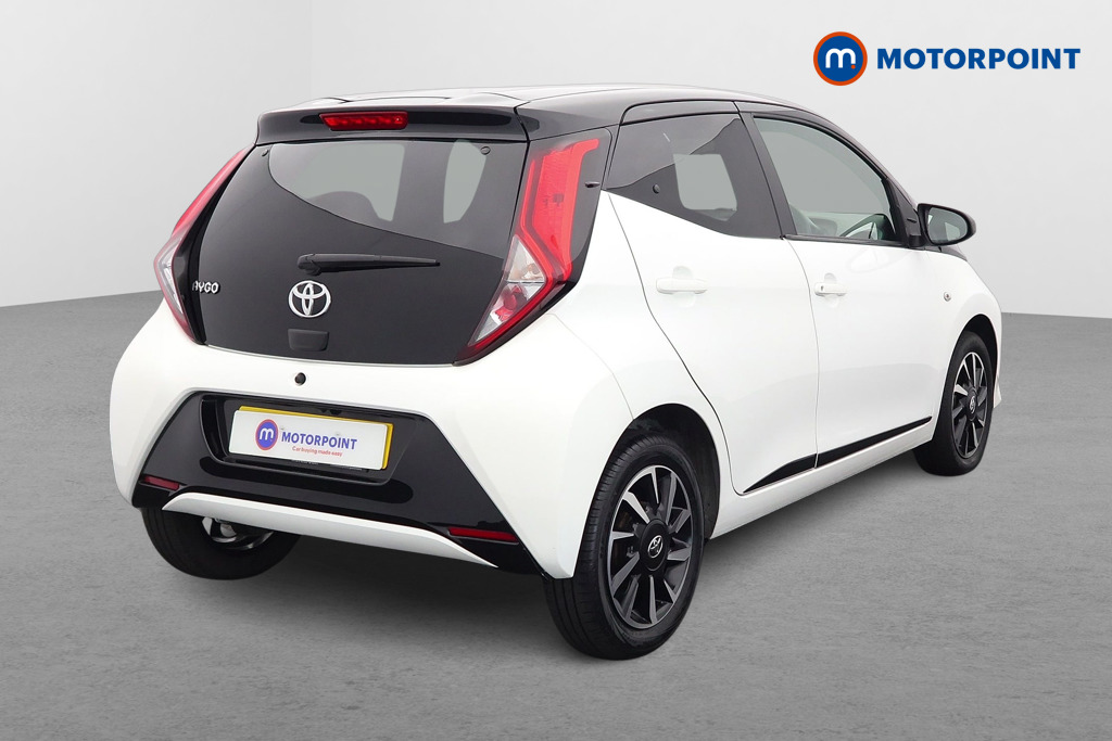 Toyota Aygo X-Trend Manual Petrol Hatchback - Stock Number (1567489) - Drivers side rear corner