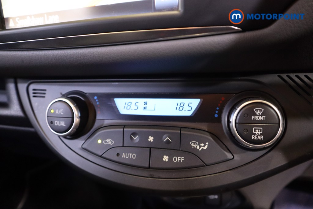 Toyota Yaris Icon Tech Automatic Petrol-Electric Hybrid Hatchback - Stock Number (1567578) - 5th supplementary image