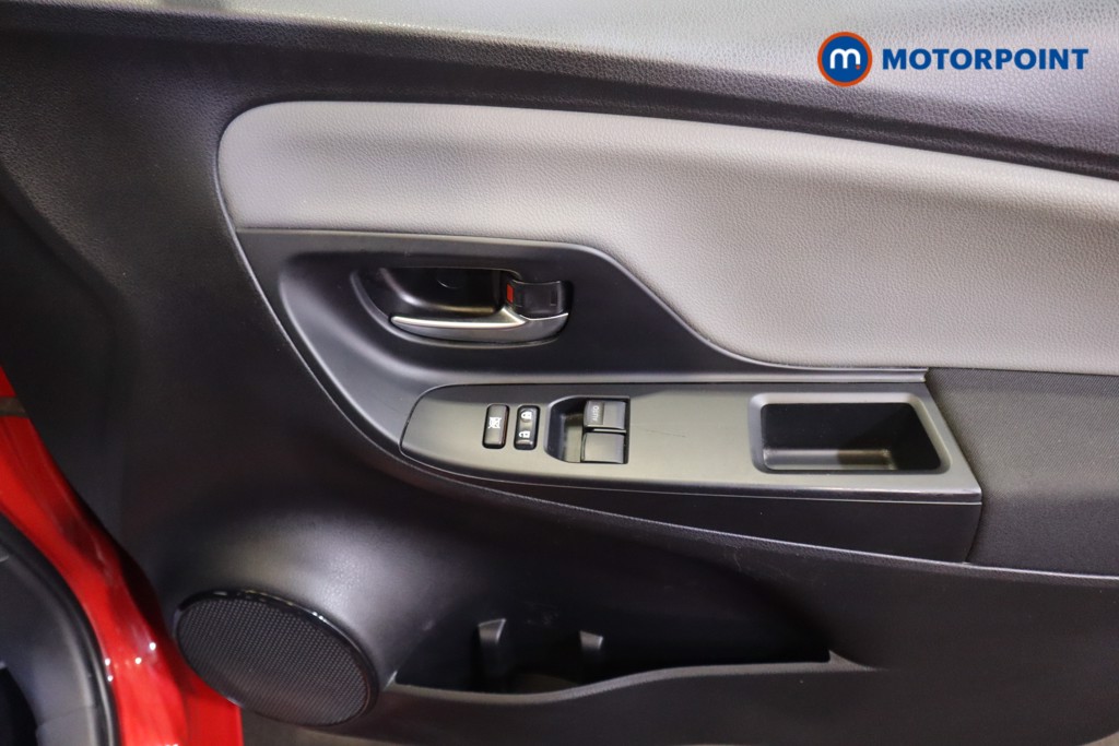 Toyota Yaris Icon Tech Automatic Petrol-Electric Hybrid Hatchback - Stock Number (1567578) - 8th supplementary image