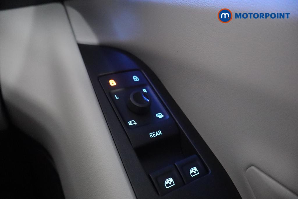 Ford Explorer Premium Automatic Electric SUV - Stock Number (1567717) - 10th supplementary image