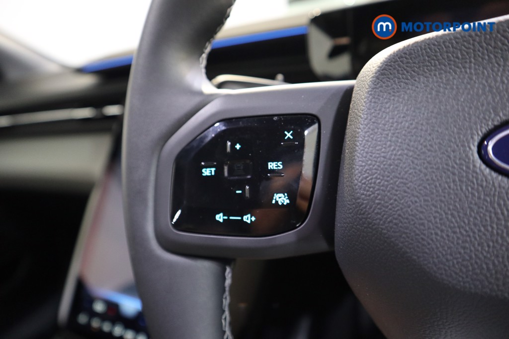 Ford Explorer Premium Automatic Electric SUV - Stock Number (1567722) - 4th supplementary image