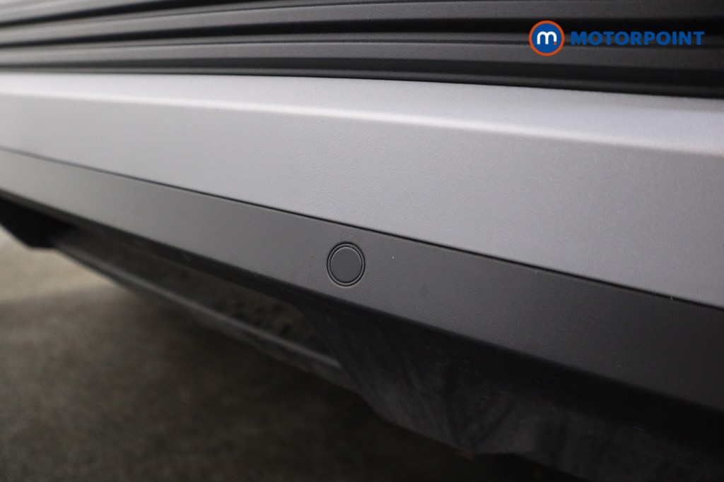 Ford Explorer Premium Automatic Electric SUV - Stock Number (1567722) - 18th supplementary image