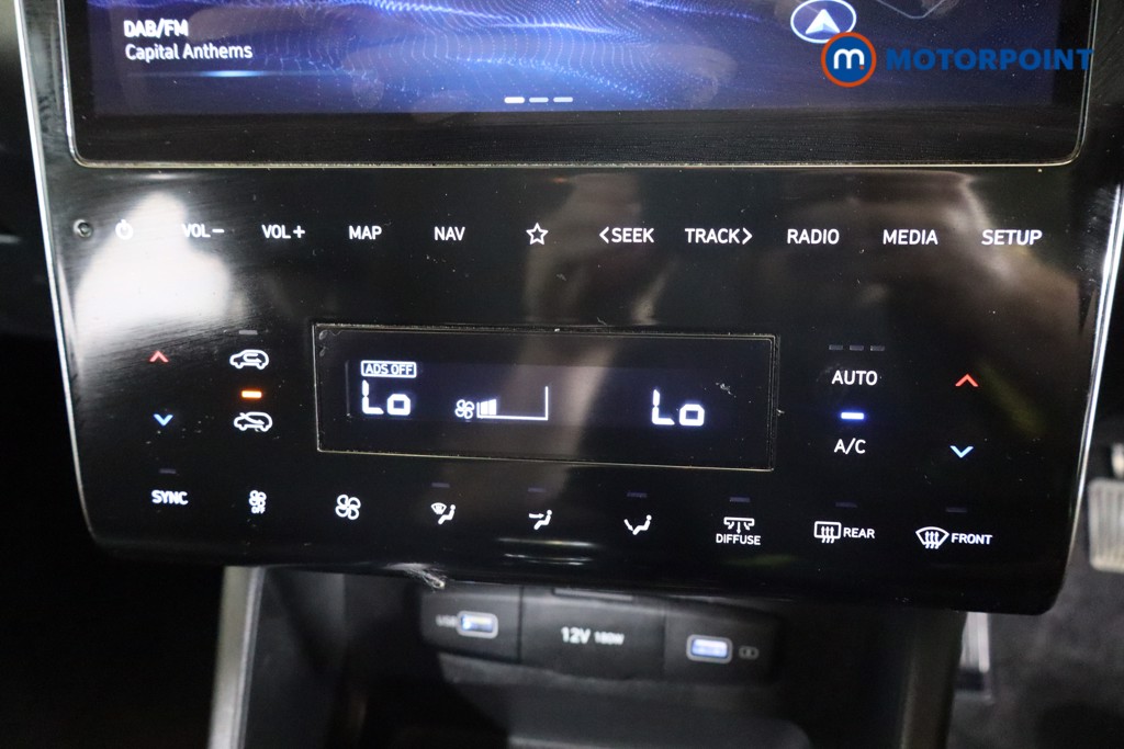 Hyundai Tucson Se Connect Manual Petrol SUV - Stock Number (1567730) - 12th supplementary image