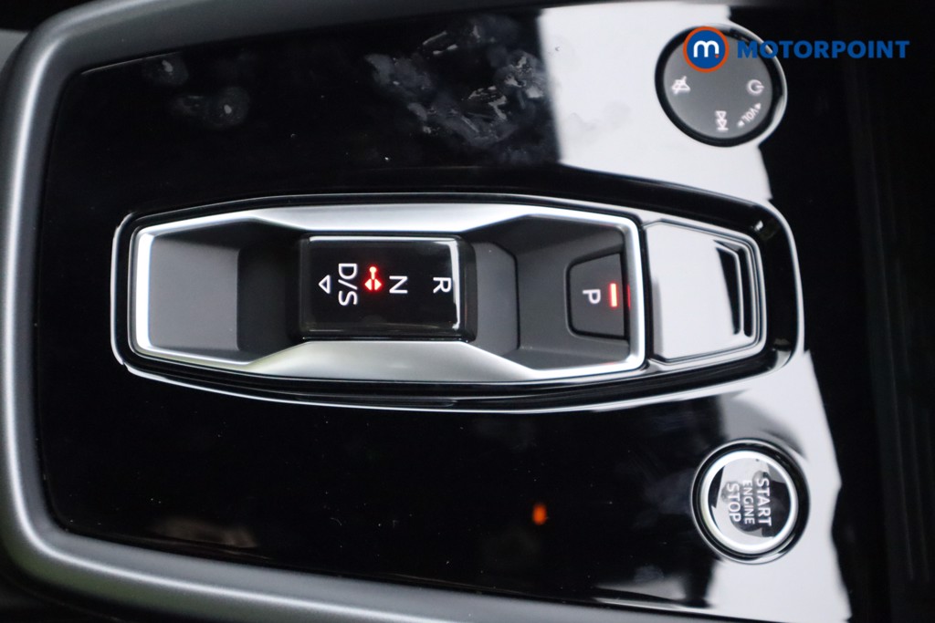 Audi A3 S Line Automatic Petrol Hatchback - Stock Number (1567910) - 5th supplementary image