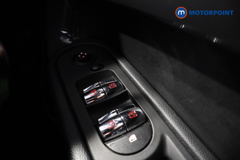 Mini Countryman Cooper S Sport Manual Petrol SUV - Stock Number (1568120) - 6th supplementary image