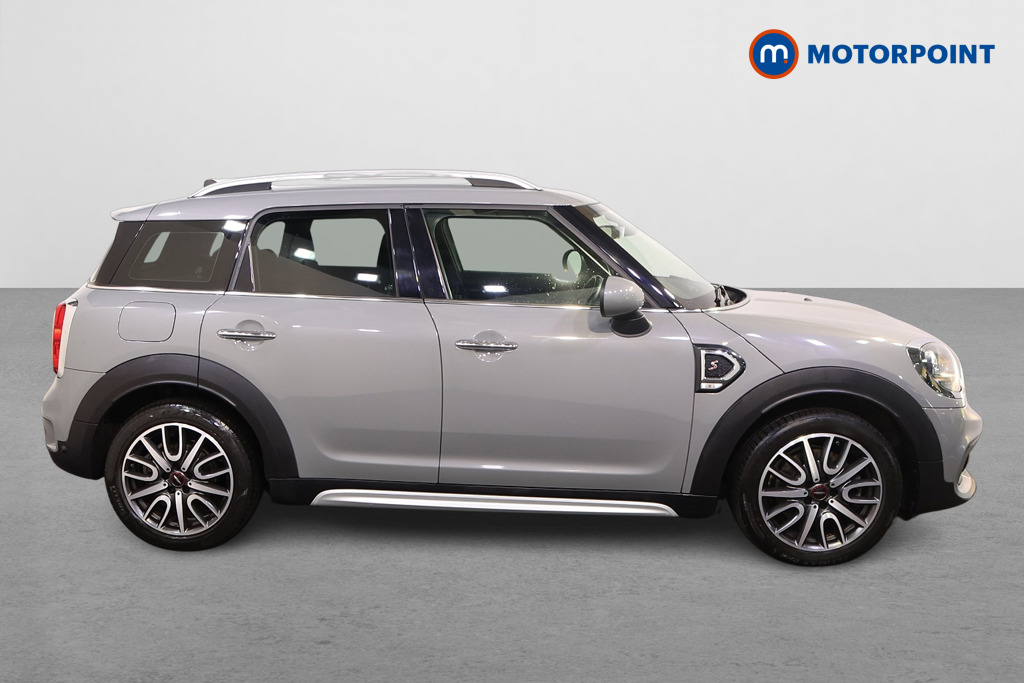 Mini Countryman Cooper S Sport Manual Petrol SUV - Stock Number (1568120) - Drivers side