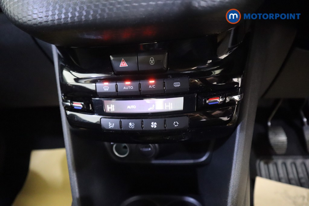 Peugeot 208 Tech Edition Manual Petrol Hatchback - Stock Number (1568388) - 5th supplementary image