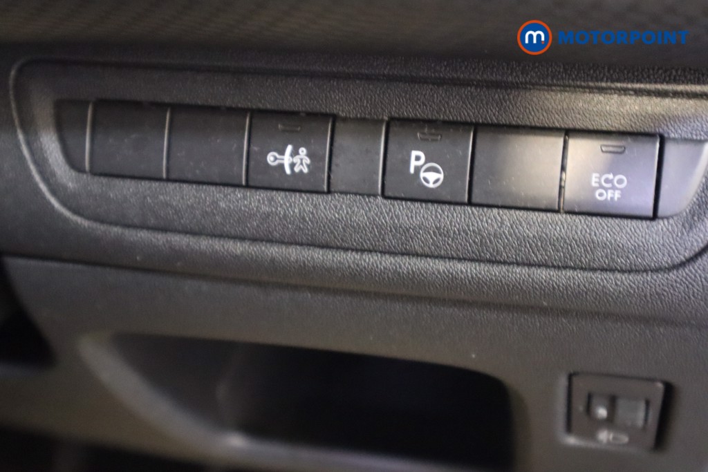 Peugeot 208 Tech Edition Manual Petrol Hatchback - Stock Number (1568388) - 10th supplementary image