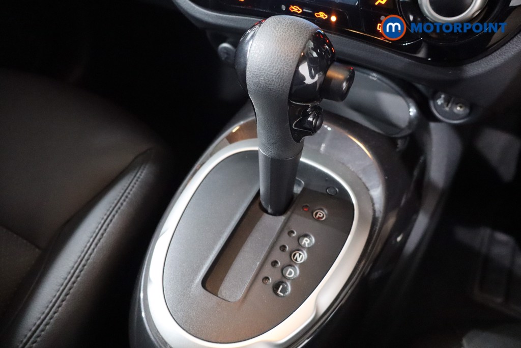 Nissan Juke Tekna Automatic Petrol SUV - Stock Number (1568394) - 14th supplementary image