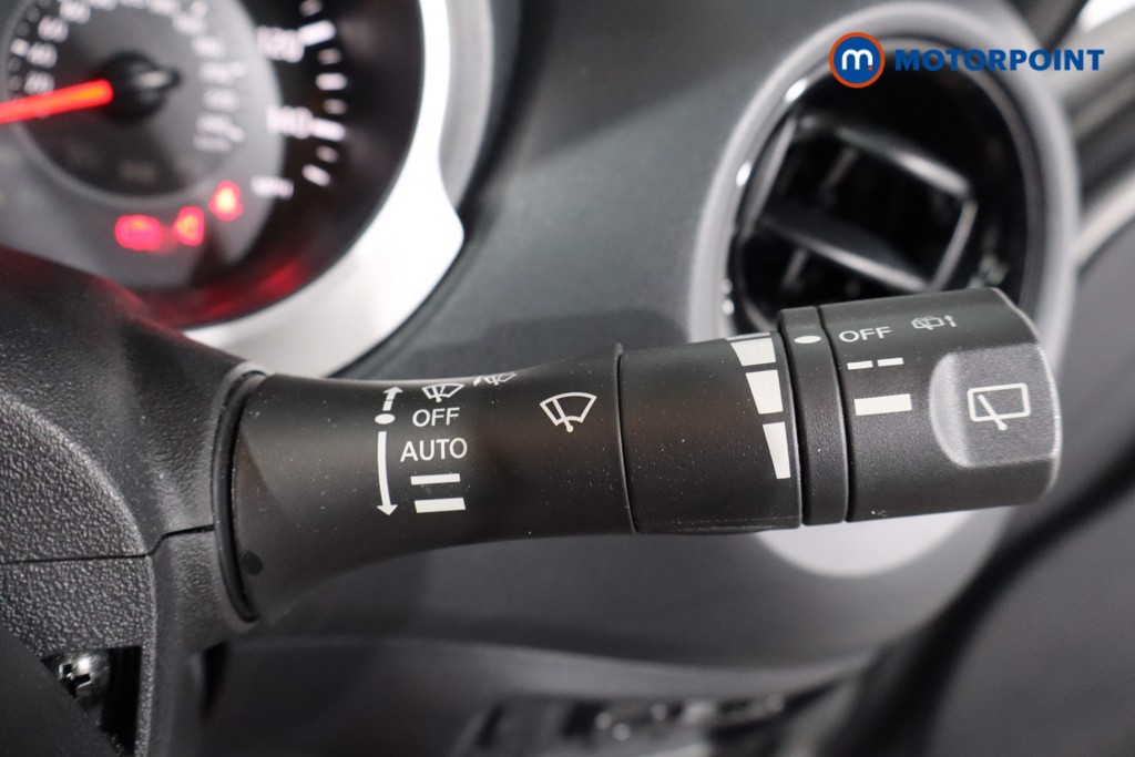 Nissan Juke Tekna Automatic Petrol SUV - Stock Number (1568394) - 17th supplementary image