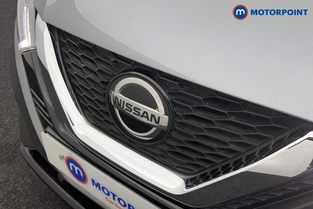 Nissan Qashqai Acenta Premium Manual Petrol SUV - Stock Number (1568725) - 17th supplementary image