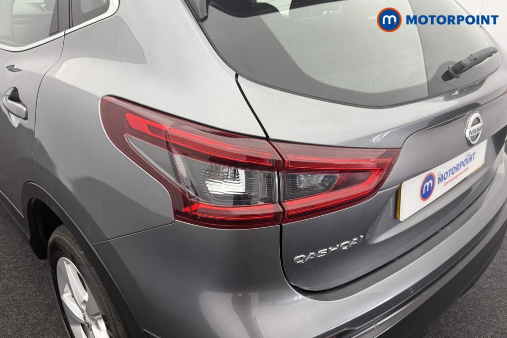 Nissan Qashqai Acenta Premium Manual Petrol SUV - Stock Number (1568725) - 21st supplementary image