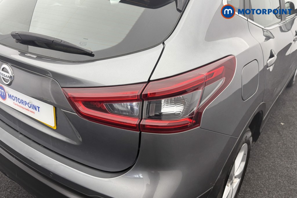 Nissan Qashqai Acenta Premium Manual Petrol SUV - Stock Number (1568725) - 22nd supplementary image