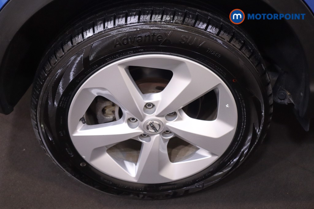 Nissan Qashqai Acenta Premium Manual Petrol SUV - Stock Number (1568751) - 16th supplementary image