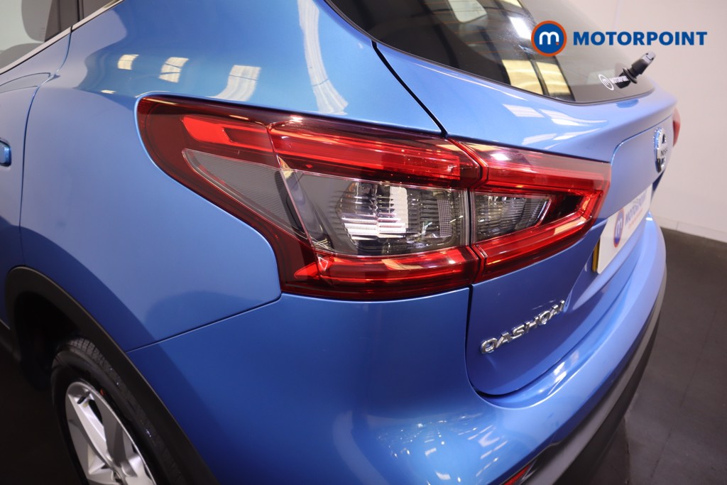 Nissan Qashqai Acenta Premium Manual Petrol SUV - Stock Number (1568751) - 23rd supplementary image