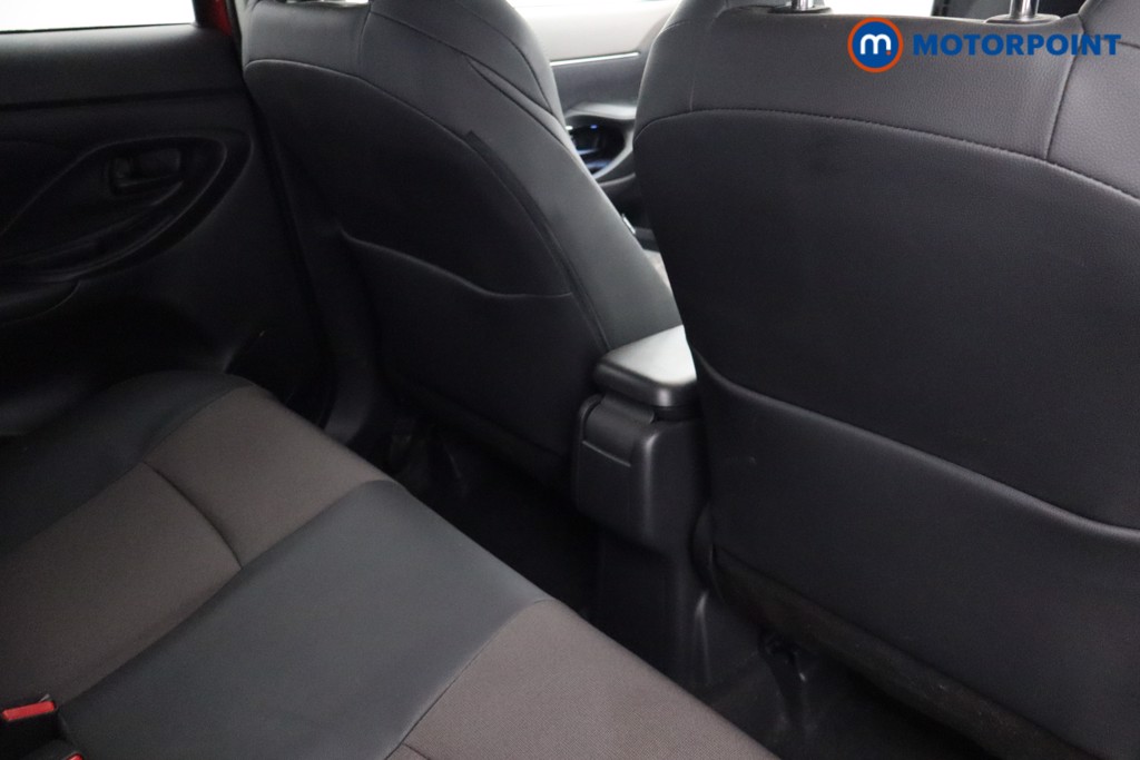 Toyota Yaris Cross Excel Automatic Petrol-Electric Hybrid Estate - Stock Number (1568830) - 21st supplementary image