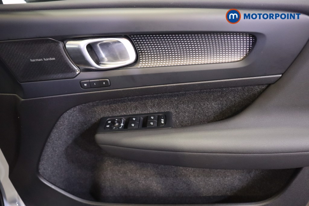 Volvo Xc40 Ultimate Automatic Petrol SUV - Stock Number (1568864) - 7th supplementary image
