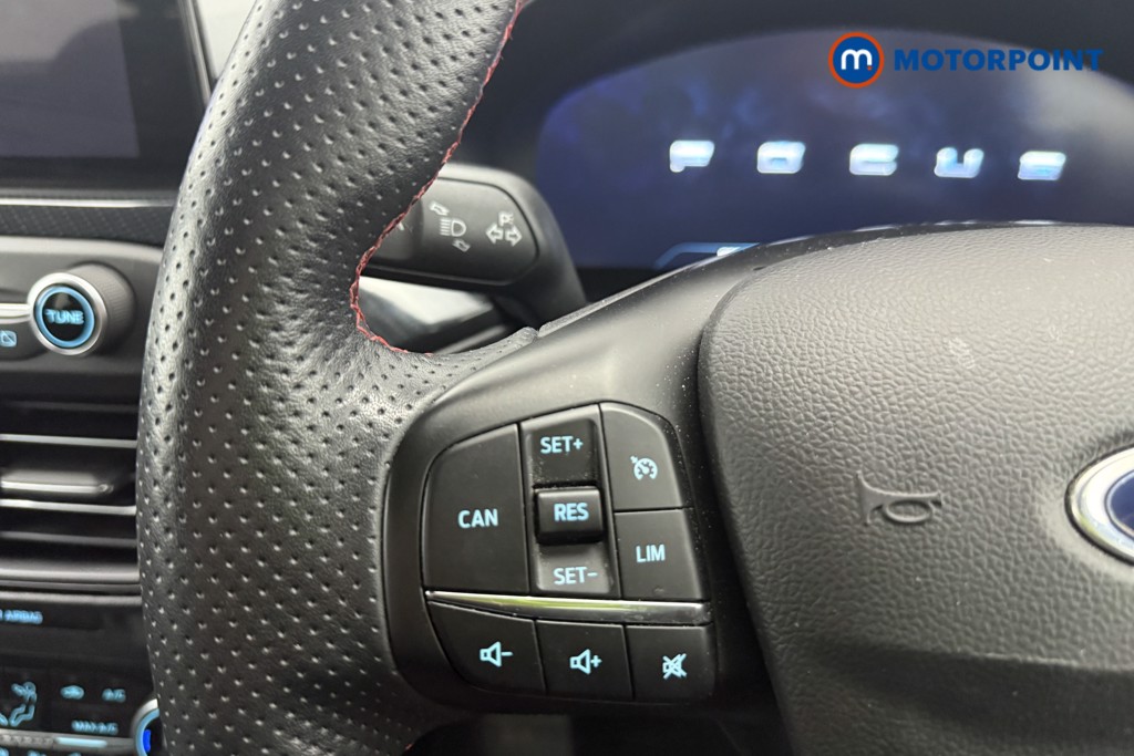 Ford Focus St-Line X Manual Diesel Hatchback - Stock Number (1568897) - 14th supplementary image