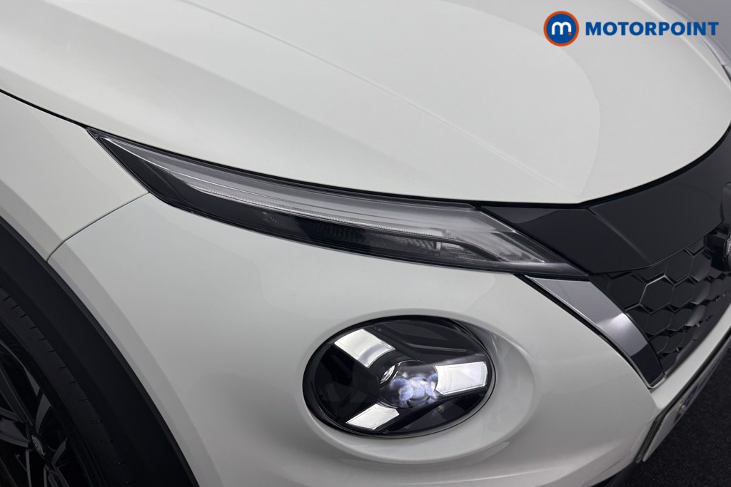 Nissan Juke N-Connecta Automatic Petrol-Electric Hybrid SUV - Stock Number (1569122) - 16th supplementary image