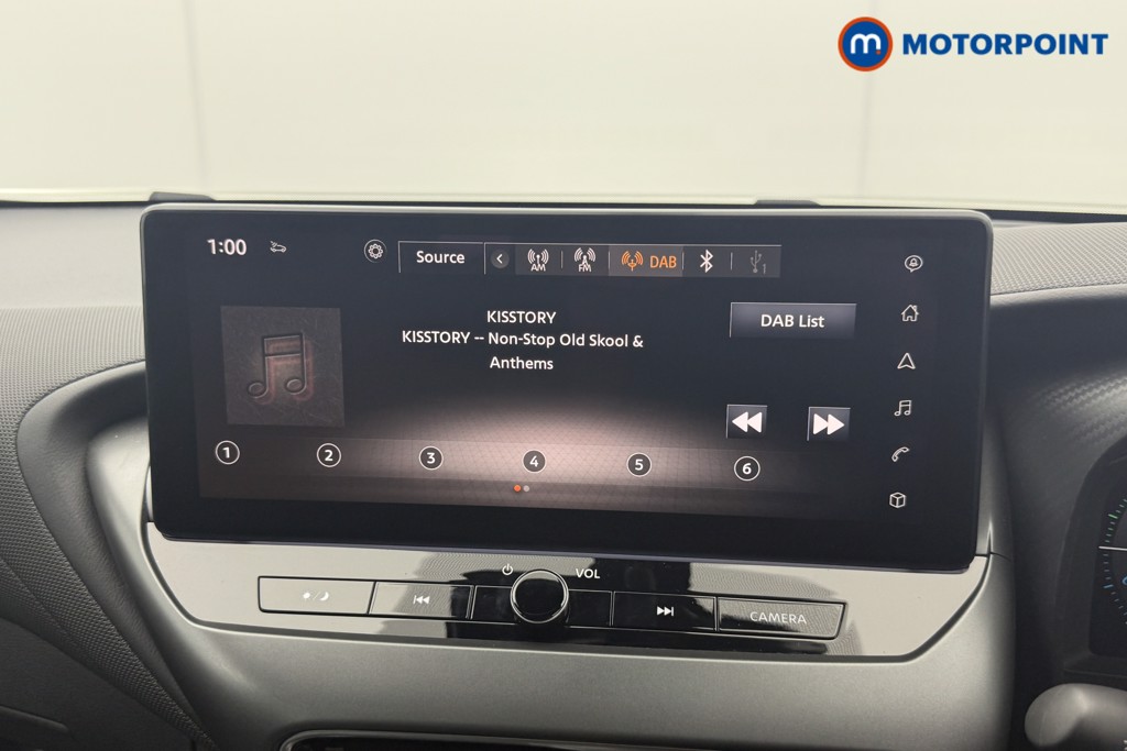 Nissan Juke N-Connecta Automatic Petrol-Electric Hybrid SUV - Stock Number (1569124) - 8th supplementary image
