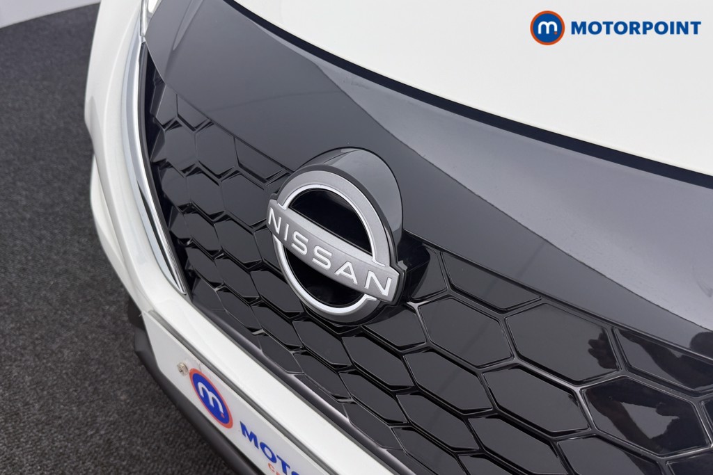 Nissan Juke N-Connecta Automatic Petrol-Electric Hybrid SUV - Stock Number (1569124) - 17th supplementary image