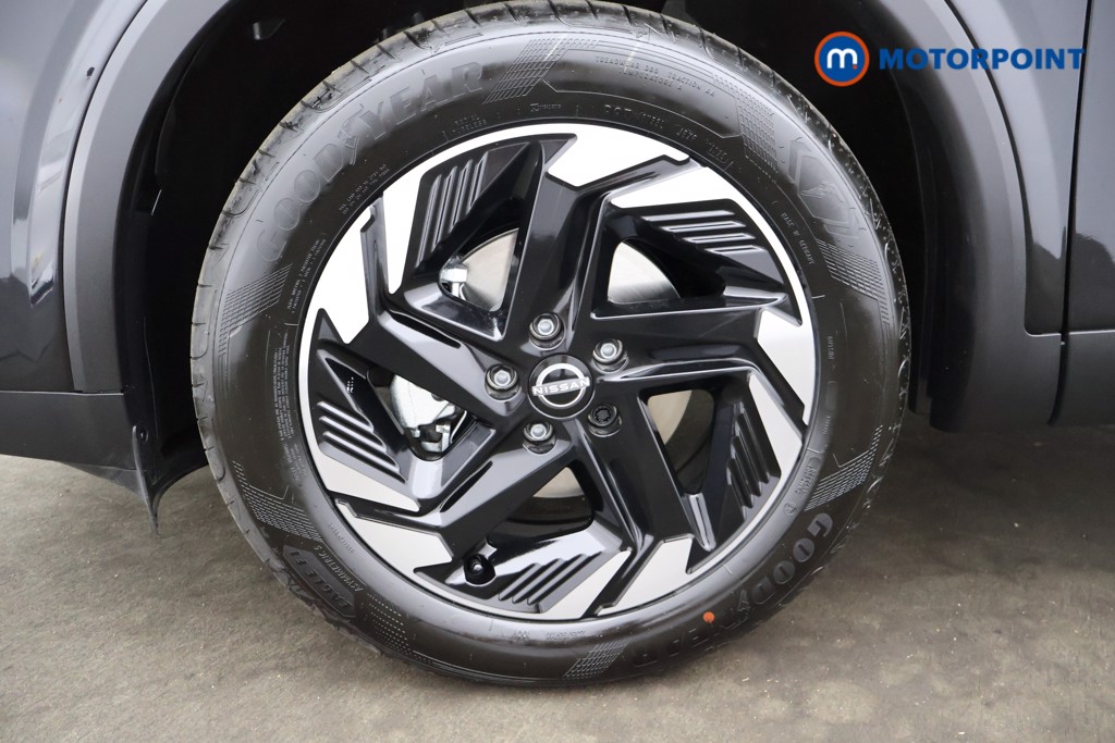 Nissan Qashqai N-Connecta Automatic Petrol SUV - Stock Number (1569276) - 15th supplementary image