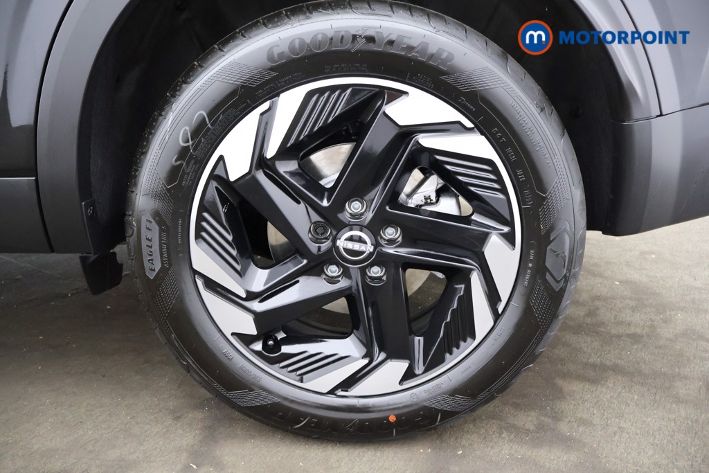 Nissan Qashqai N-Connecta Automatic Petrol SUV - Stock Number (1569276) - 16th supplementary image