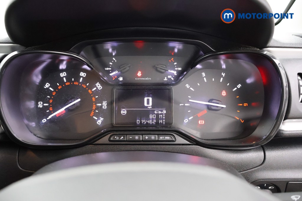Nissan Qashqai N-Connecta Automatic Petrol SUV - Stock Number (1569277) - 4th supplementary image