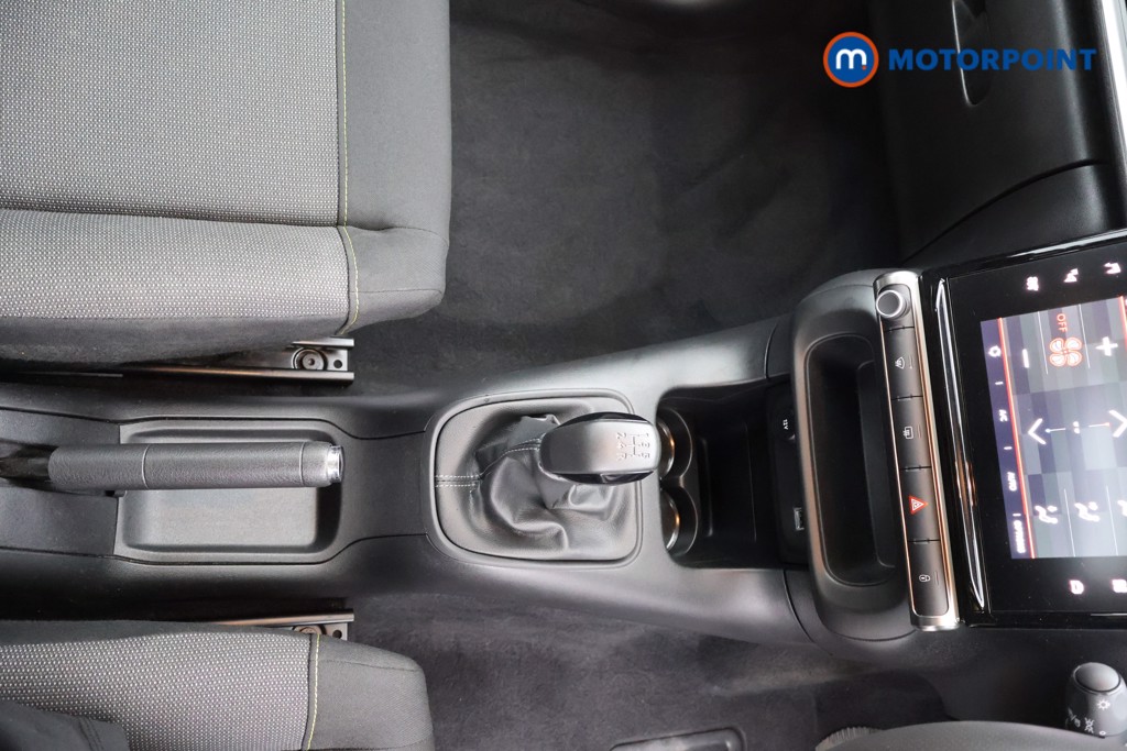 Nissan Qashqai N-Connecta Automatic Petrol SUV - Stock Number (1569277) - 8th supplementary image
