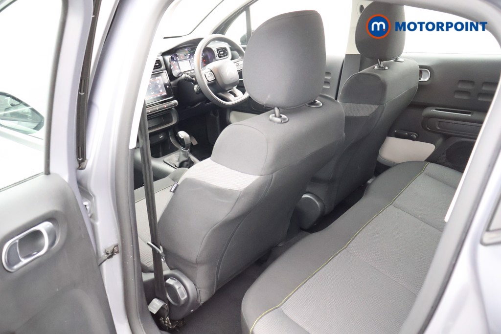 Nissan Qashqai N-Connecta Automatic Petrol SUV - Stock Number (1569277) - 13th supplementary image