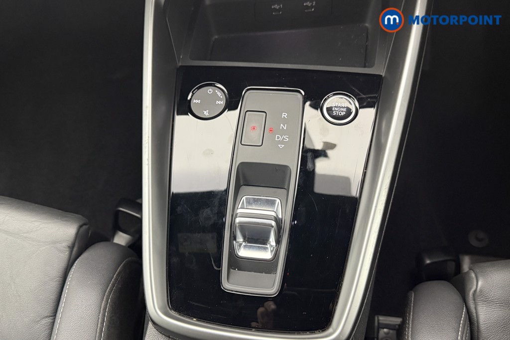 Audi A3 S Line Automatic Petrol Hatchback - Stock Number (1569399) - 4th supplementary image