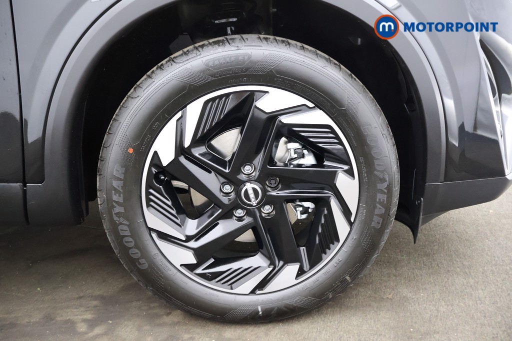Nissan Qashqai N-Connecta Automatic Petrol SUV - Stock Number (1569407) - 18th supplementary image