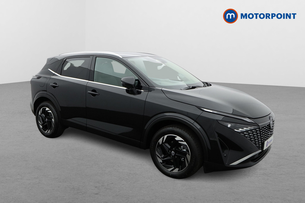 Nissan Qashqai N-Connecta Automatic Petrol SUV - Stock Number (1569407) - Drivers side front corner