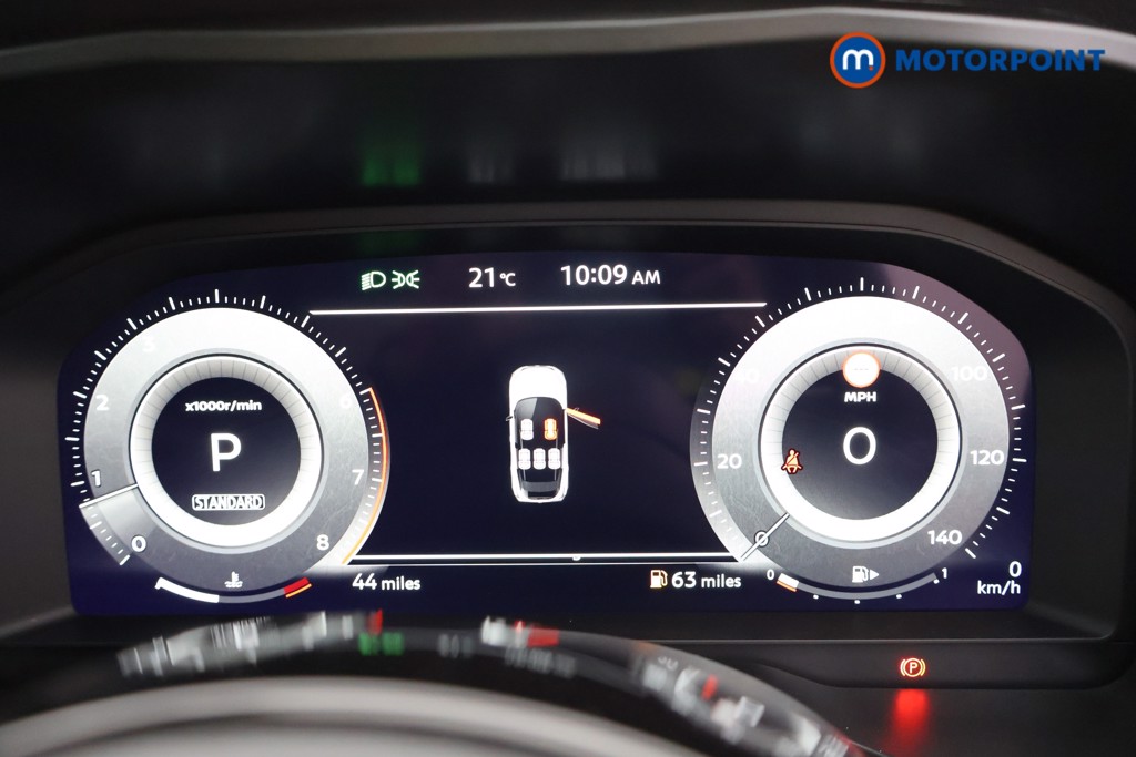 Nissan Qashqai N-Connecta Automatic Petrol SUV - Stock Number (1569410) - 4th supplementary image