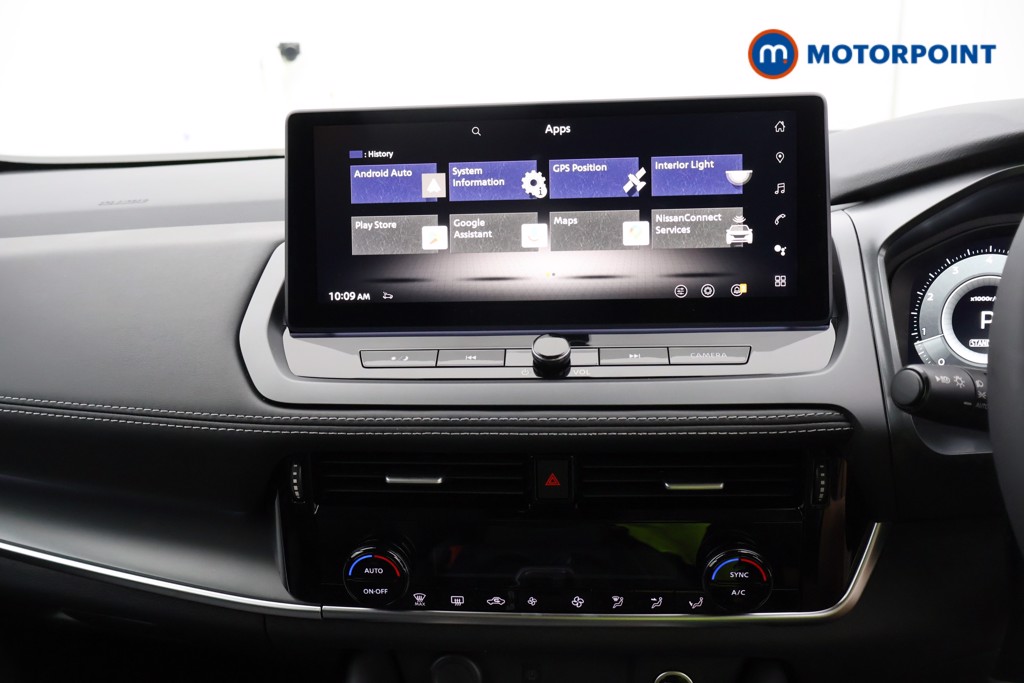Nissan Qashqai N-Connecta Automatic Petrol SUV - Stock Number (1569410) - 5th supplementary image