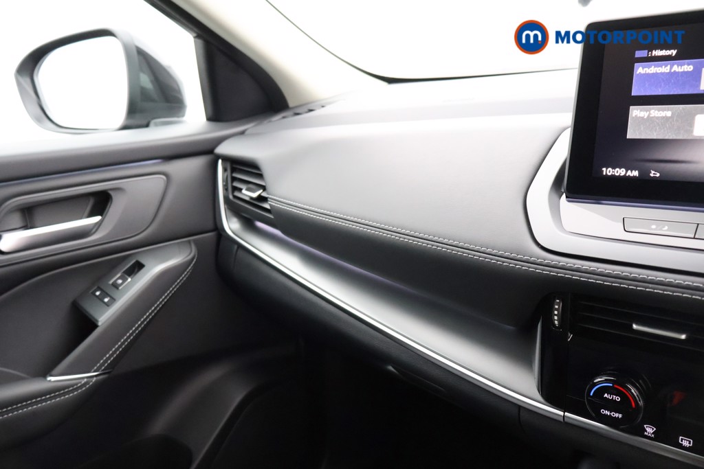 Nissan Qashqai N-Connecta Automatic Petrol SUV - Stock Number (1569410) - 6th supplementary image