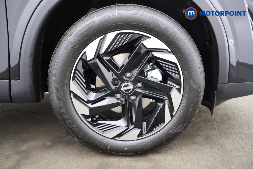 Nissan Qashqai N-Connecta Automatic Petrol SUV - Stock Number (1569410) - 18th supplementary image