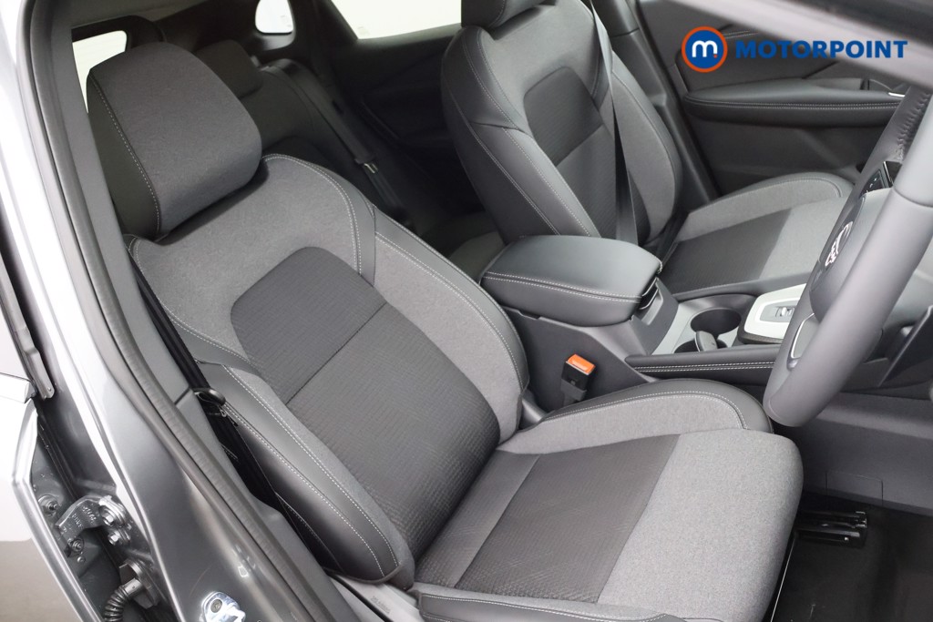 Nissan Qashqai N-Connecta Automatic Petrol SUV - Stock Number (1569412) - 9th supplementary image