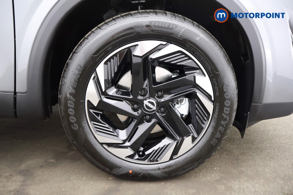 Nissan Qashqai N-Connecta Automatic Petrol SUV - Stock Number (1569412) - 18th supplementary image