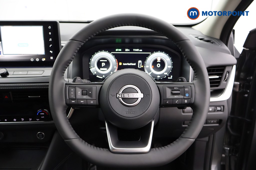 Nissan Qashqai N-Connecta Automatic Petrol SUV - Stock Number (1569412) - 1st supplementary image