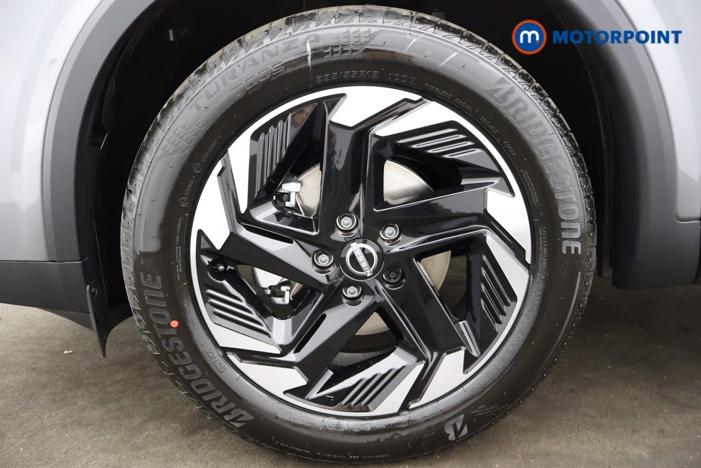 Nissan Qashqai N-Connecta Automatic Petrol SUV - Stock Number (1569414) - 15th supplementary image