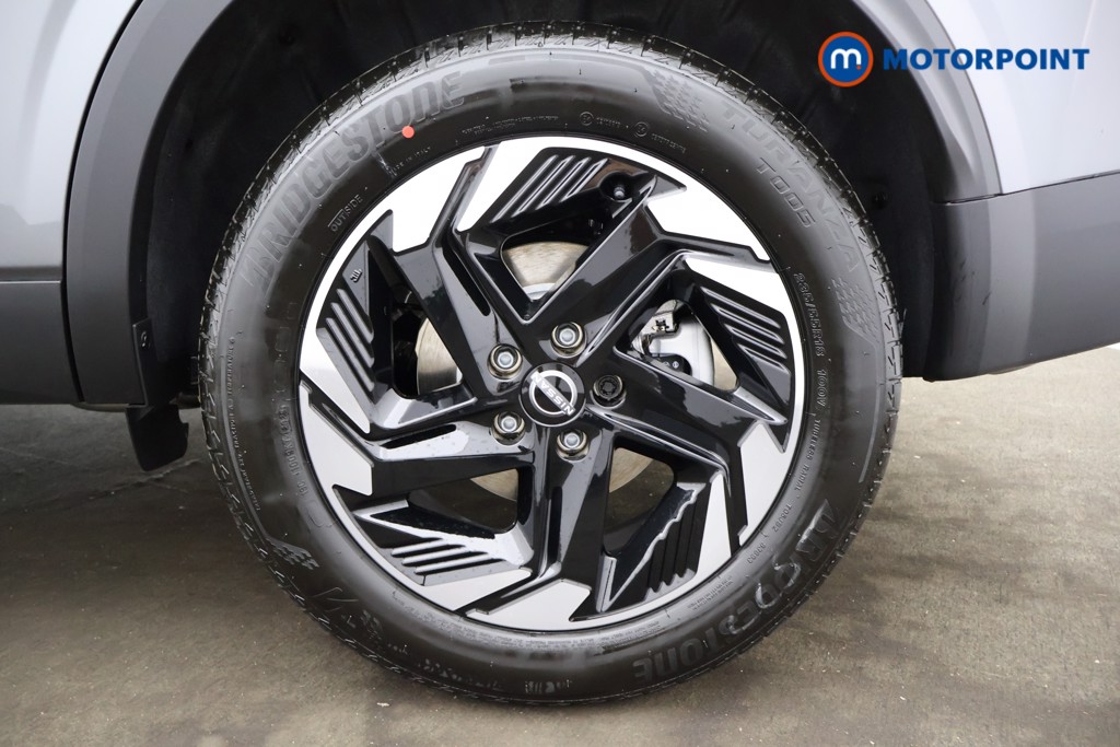 Nissan Qashqai N-Connecta Automatic Petrol SUV - Stock Number (1569414) - 16th supplementary image