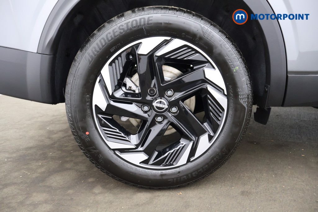 Nissan Qashqai N-Connecta Automatic Petrol SUV - Stock Number (1569414) - 17th supplementary image