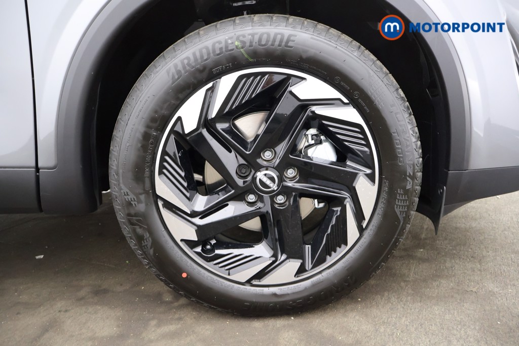 Nissan Qashqai N-Connecta Automatic Petrol SUV - Stock Number (1569414) - 18th supplementary image
