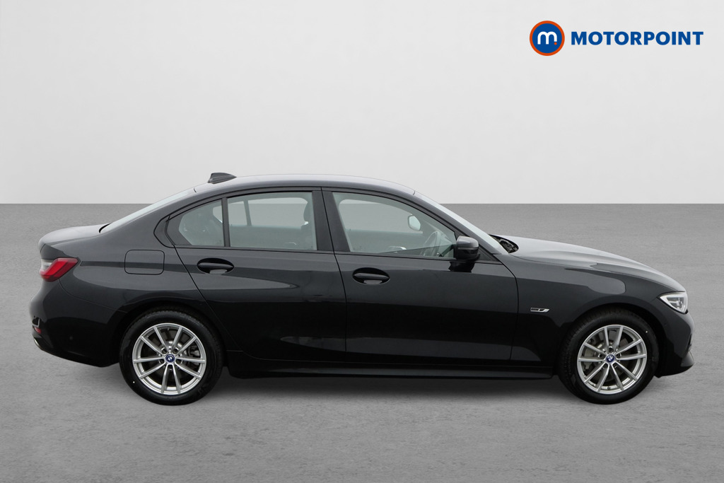 BMW 3 Series Se Pro Automatic Petrol Plug-In Hybrid Saloon - Stock Number (1569551) - Drivers side