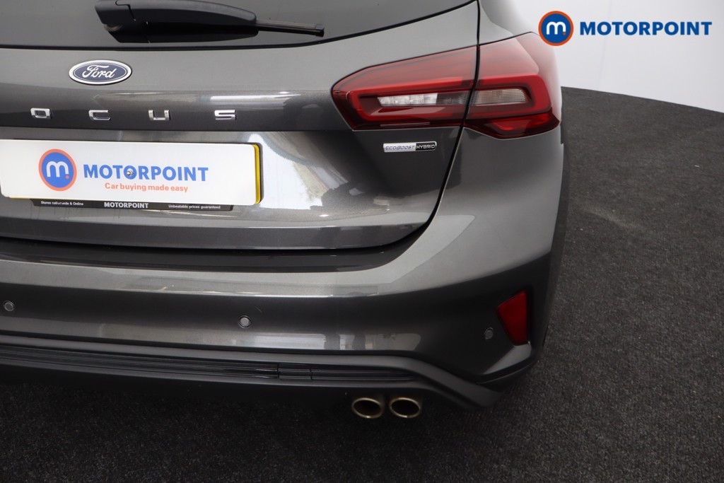 Ford Focus St-Line Vignale Manual Petrol-Electric Hybrid Hatchback - Stock Number (1569623) - 33rd supplementary image